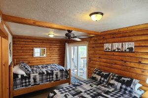 FL cabin