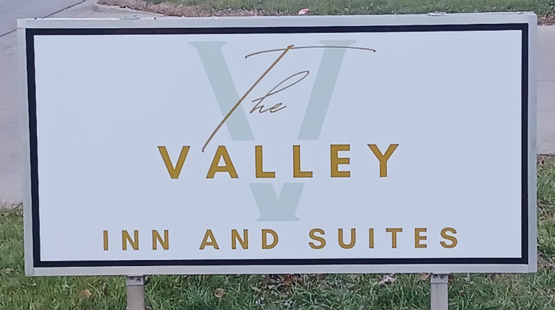 Valley Inn & Suites