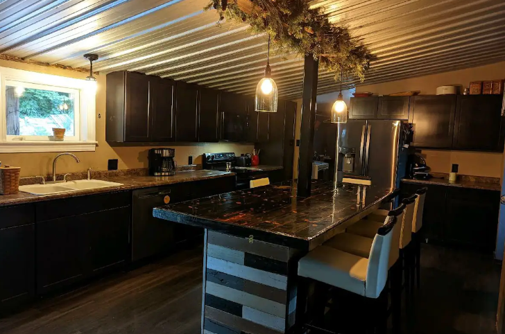 2 Bedroom Luxury Suite